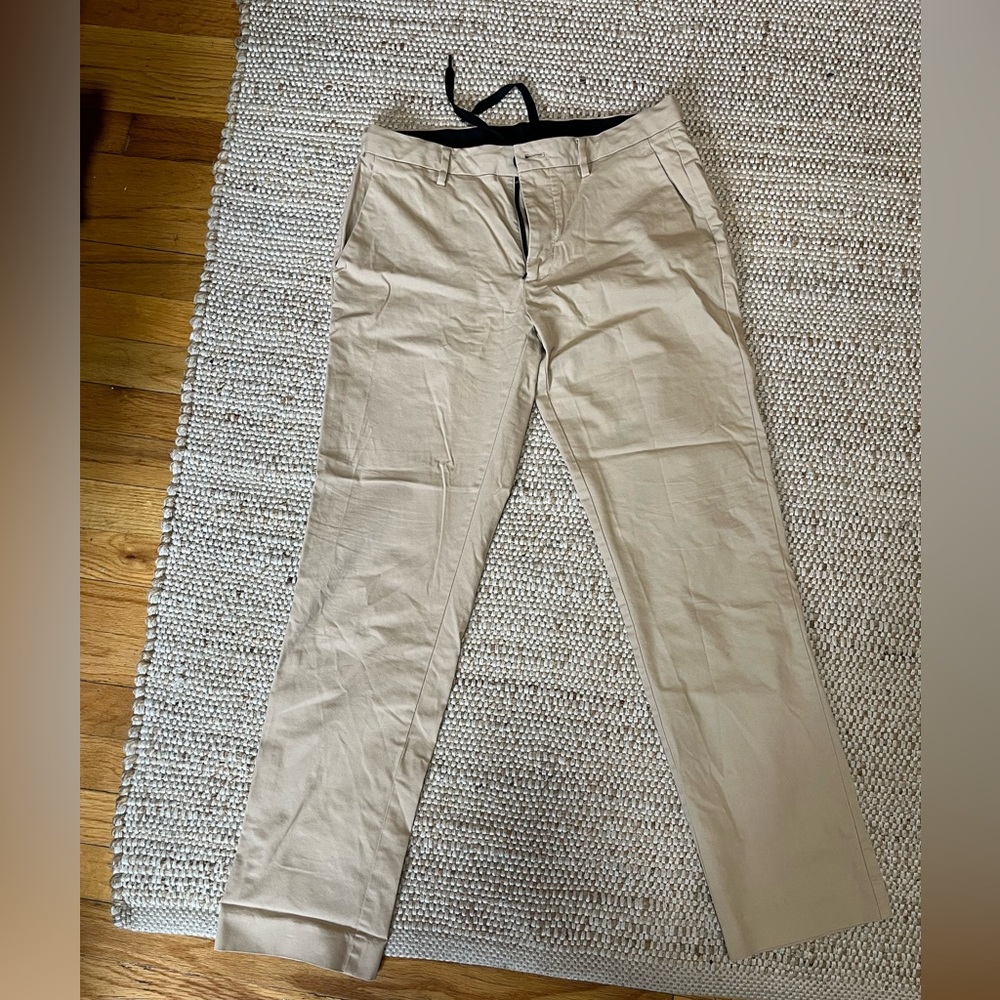 Bonobos Tech Chinos in Khaki 30x30